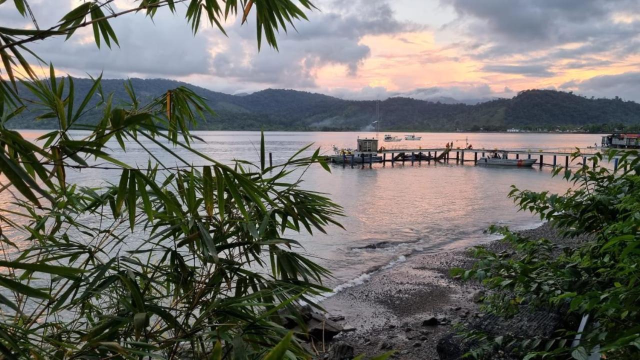 Hotel Bahia Yubarta バイーア・ソラノ エクステリア 写真