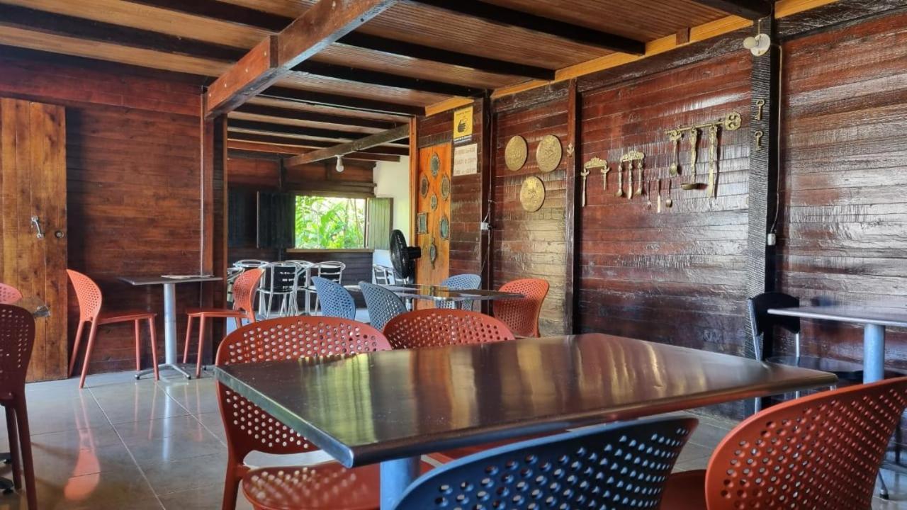 Hotel Bahia Yubarta バイーア・ソラノ エクステリア 写真