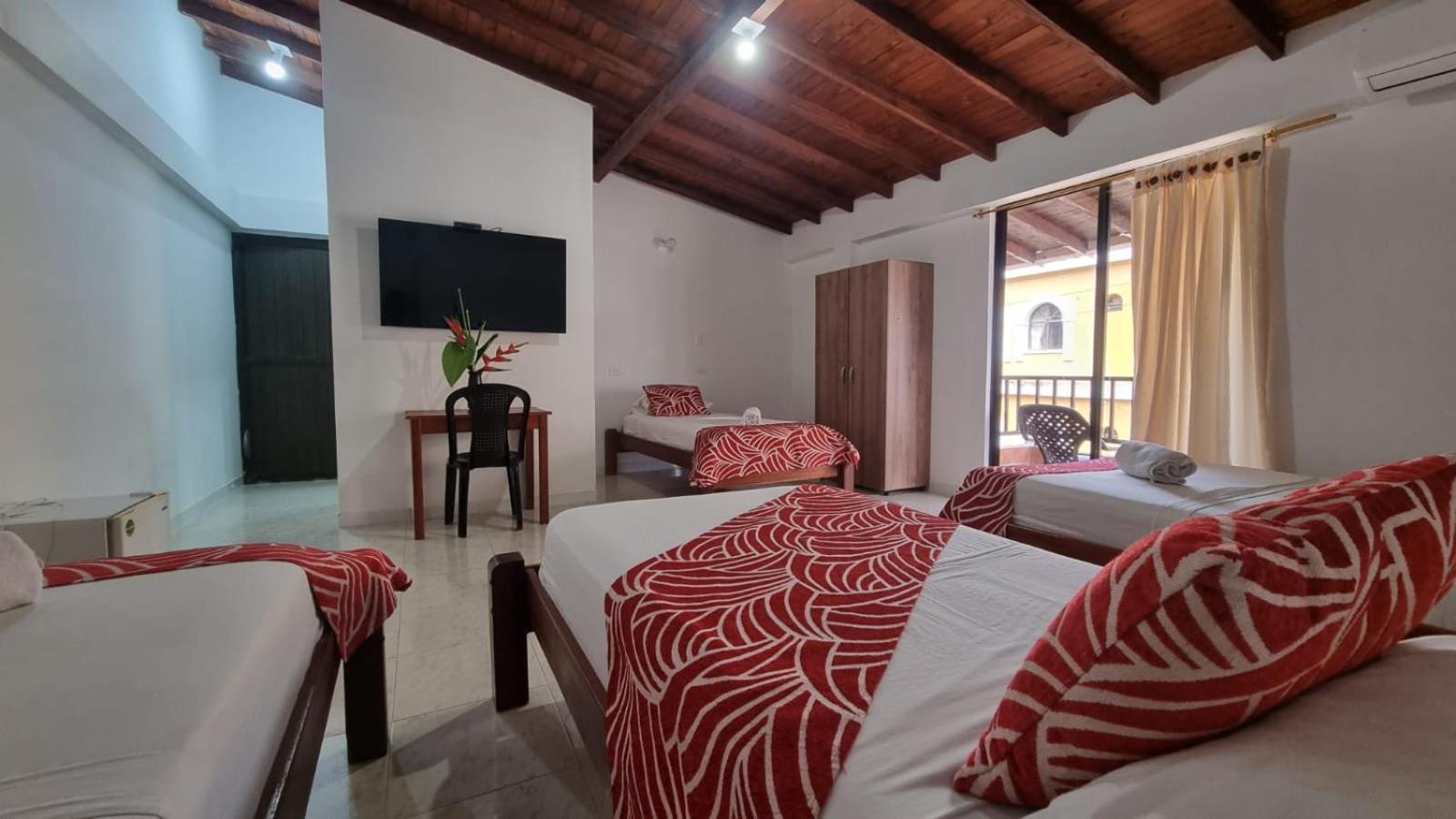 Hotel Bahia Yubarta バイーア・ソラノ エクステリア 写真